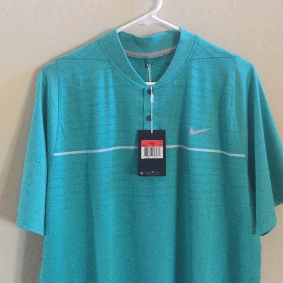 Nike Other - Tiger Woods Collection Nike shirt